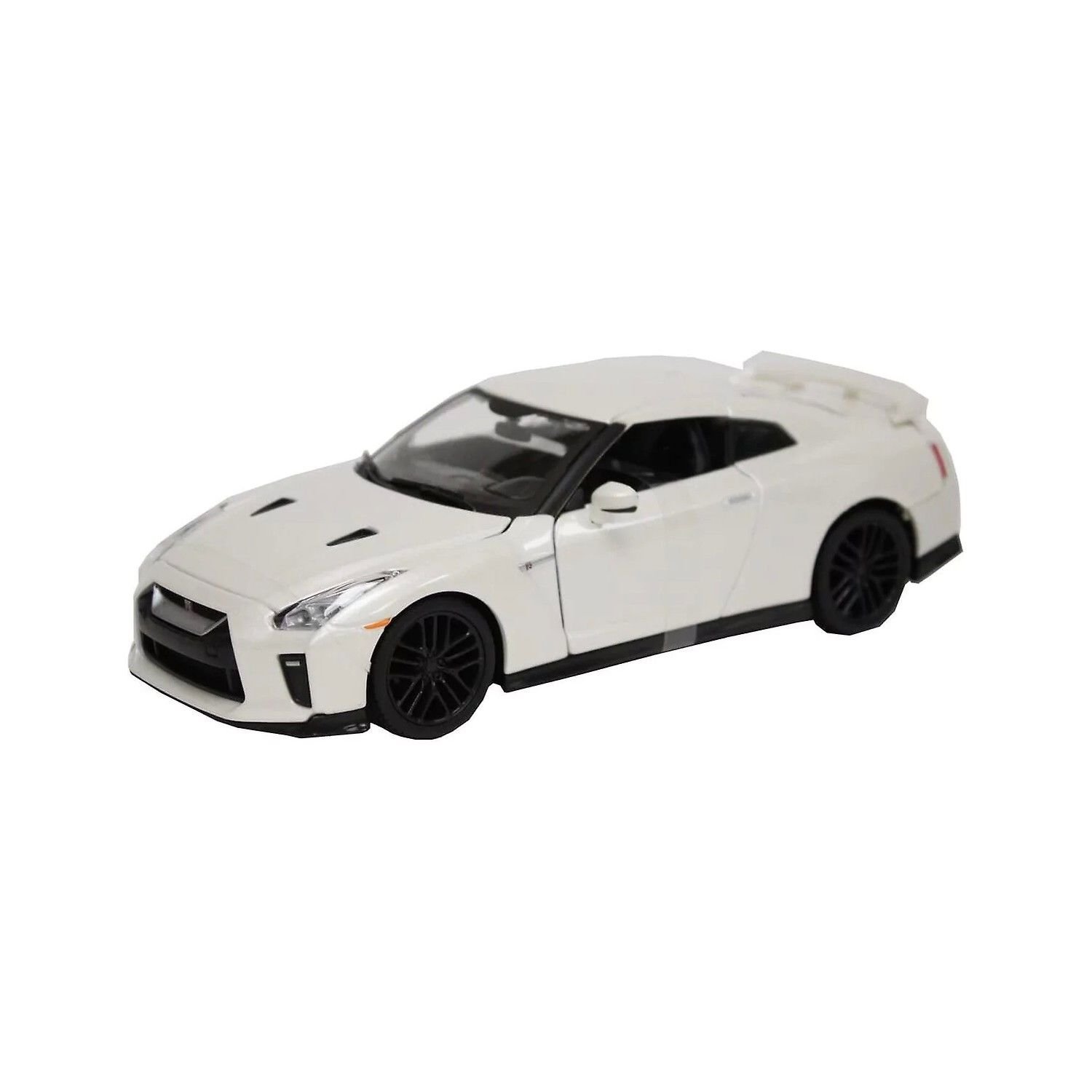 Burago 1:24 2017 Nissan GT-R Model Araba