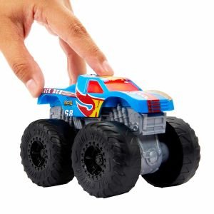 Hot Wheels Monster Trucks Kükreyen Arabalar Serisi