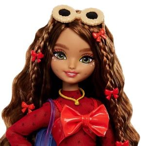 Barbie Dream Besties Barbie Terasa Bebek ve Aksesuarları HYC23