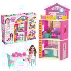 Lola'nın 3 Katlı Evi