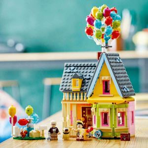 LEGO Disney•Pixar ‘Yukarı Bak’ Evi 43217