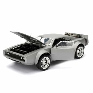1:24 Fast&Furıous Dom's FF8 Ice Charger Model Araba