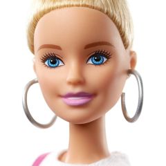 Barbie Büyüleyici Parti Bebekleri