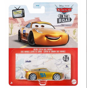 Cars Racing Center Cruz Ramirez Karakter Araç