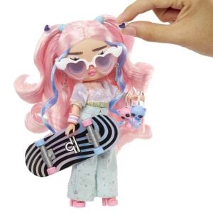L.O.L. Surprise Tweens Core Flora Moon
