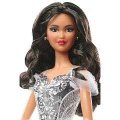 Barbie 2021 Mutlu Yıllar Bebeği