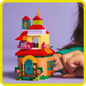LEGO Friends Heartlake City Dondurma Kamyonu 43261