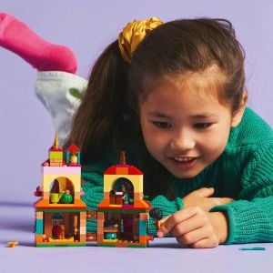 LEGO Friends Heartlake City Dondurma Kamyonu 43261