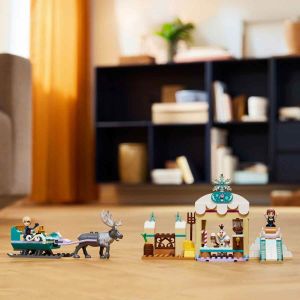 LEGO Disney Frozen Arendelle Karlar Ülkesi Şatosu 43256