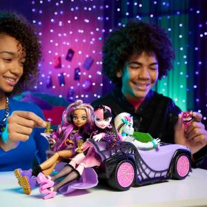 Monster High Ghoul Mobile Gösterişli Araba