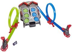 Hot Wheels Dev Çember İkili Yarış Macerası Seti FDF27