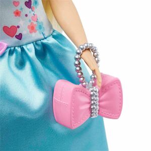 Barbie ilk Barbie Bebeğim Delüks Bebek HMM66