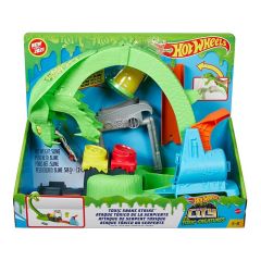 Hot Wheels Zehirli Yılanla Çarpışma Oyun Seti