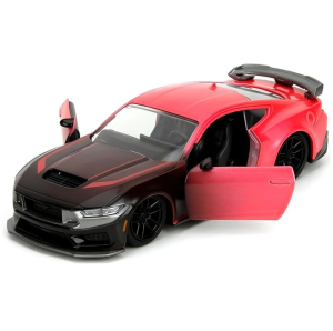 Jada 1:32 Pink Slips 2024 Ford Mustang Dark Horse