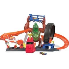 Hot Wheels Zehirli Goril Saldırısı Oyun Seti GTT94