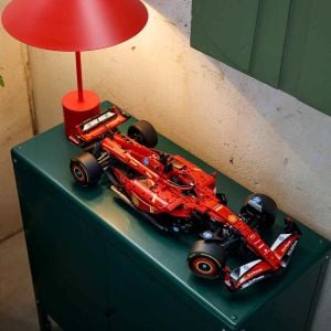 LEGO Technic Ferrari SF-24 F1 Araba 42207 Yetişkinler için Koleksiyonluk Yaratıcı Yarış Arabası Modeli Yapım Seti (1361 Parça)