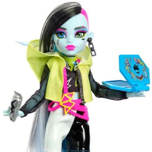 Monster High Gizemli Arkadaşlar Oyun Seti Frankie Stein