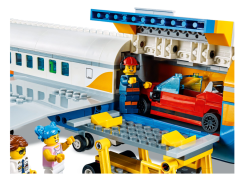 LEGO City Airport Yolcu Uçağı
