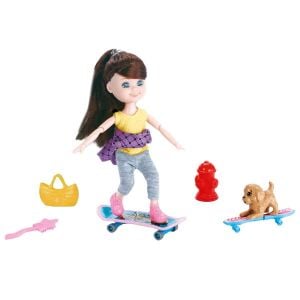 Belissa'nın Kaykayı ve Sevimli Köpeği 53805