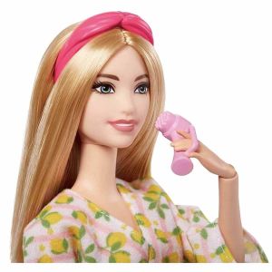 Barbie Spa Günü Bebekleri Bakım Zamanı