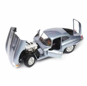 Burago 1:18 Jaguar E Coupe 1961 Model Araba
