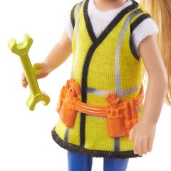 Barbie Chelsea Meslekleri Öğreniyor İnşaat İşçisi