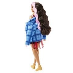Barbie Extra Ekose Ceketli Bebek