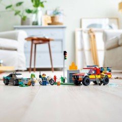 LEGO City İtfaiye Kurtarma Operasyonu ve Polis Takibi