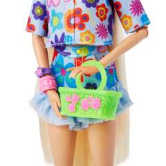 Barbie Extra Mavi Etekli Bebek