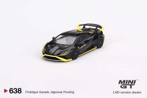 Mini GT Lamborghini Countach LPI 800-4 Bianco Siderale
