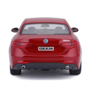 Burago 1:24 Alfa Romeo Giulia Model Araba